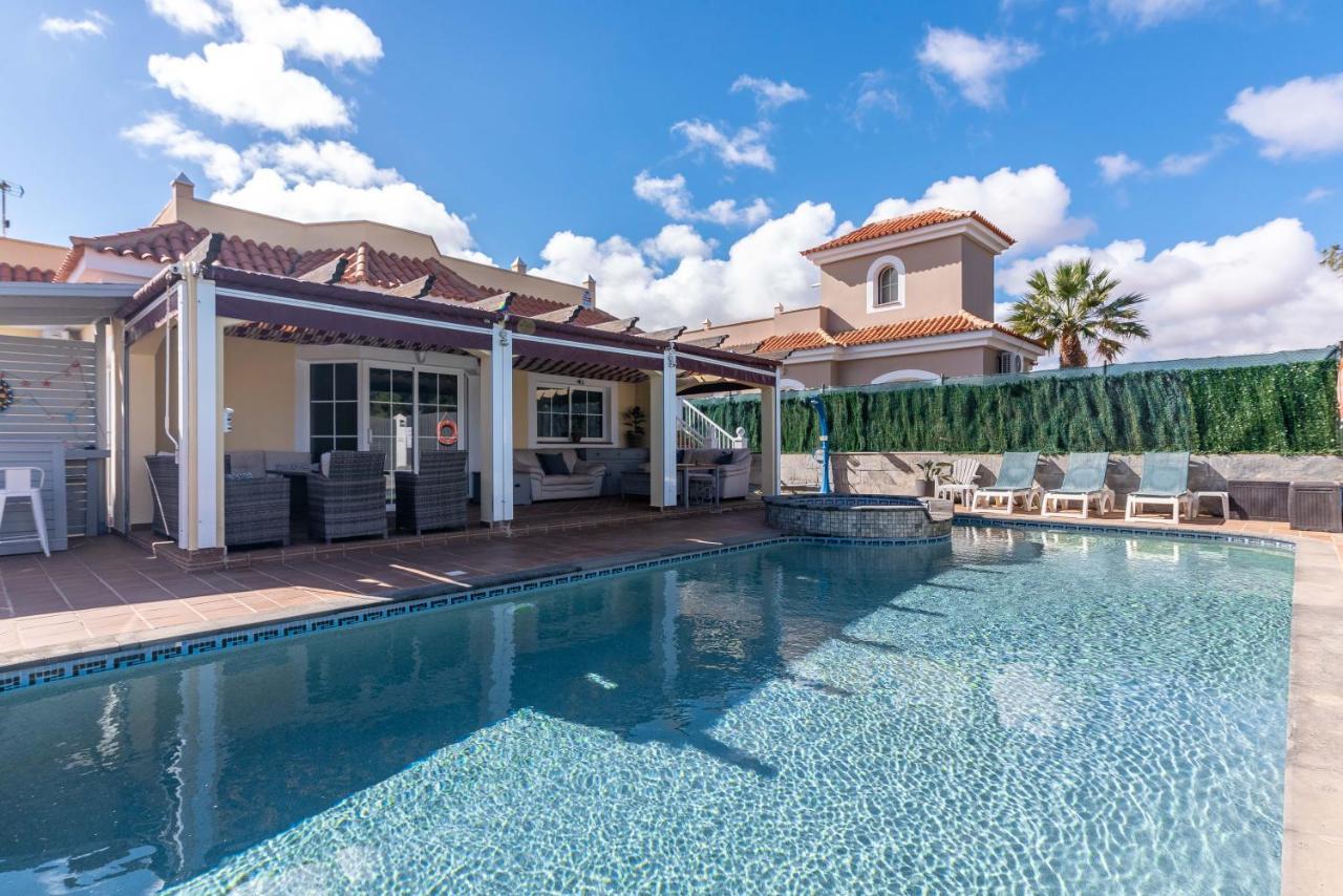 Comfortable Family House With Pool And Jacuzzi Costa De Antigua Zewnętrze zdjęcie